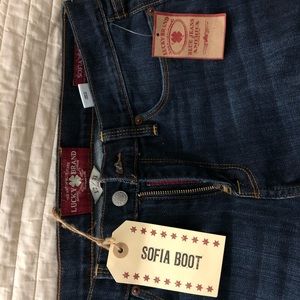 NWT Lucky bootcut jeans, great cut & wash Sophia